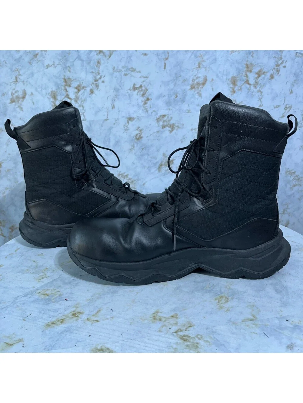 Under Armour wear toebox